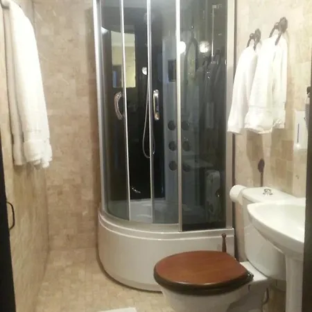 Отель Perla 3*